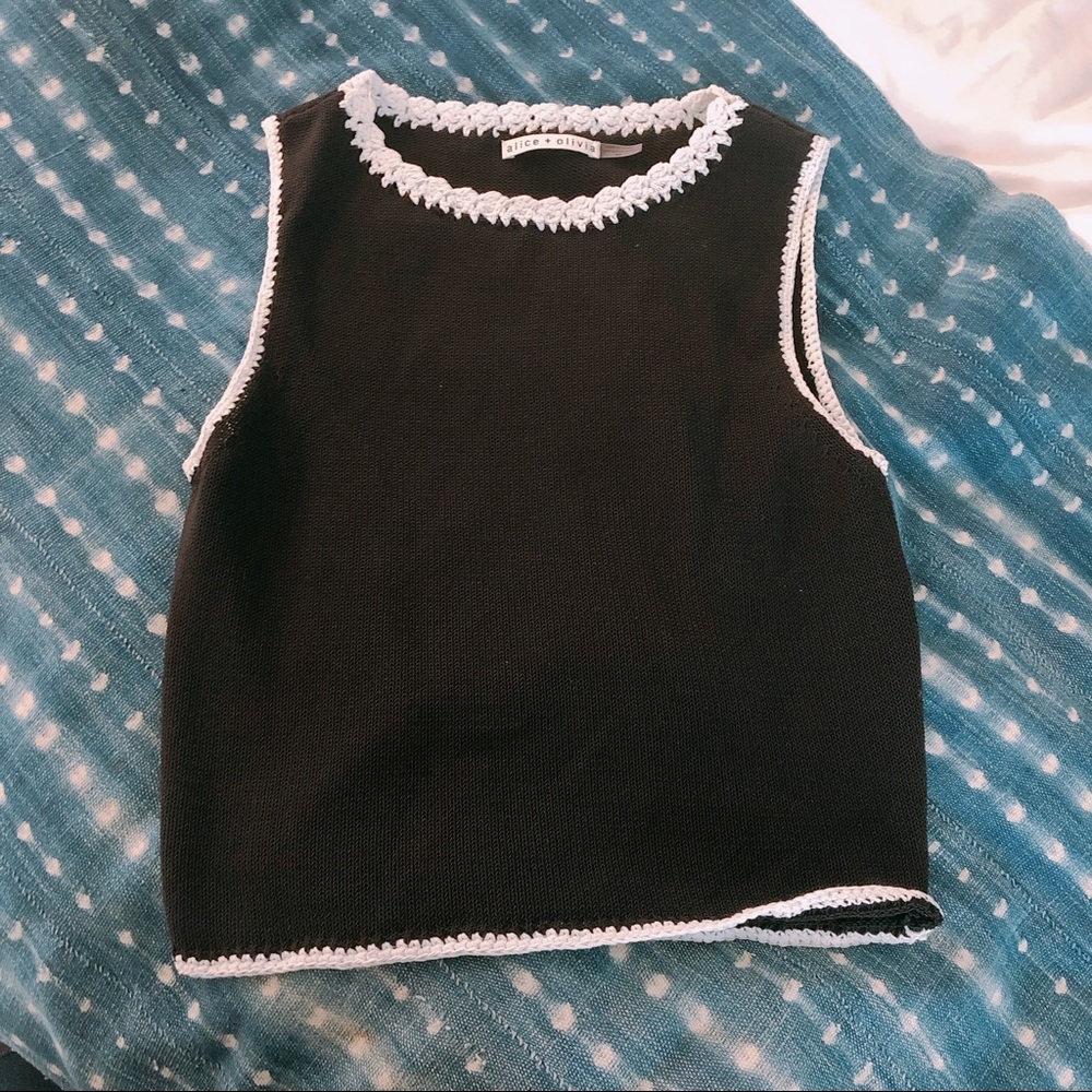 Tank top sweater